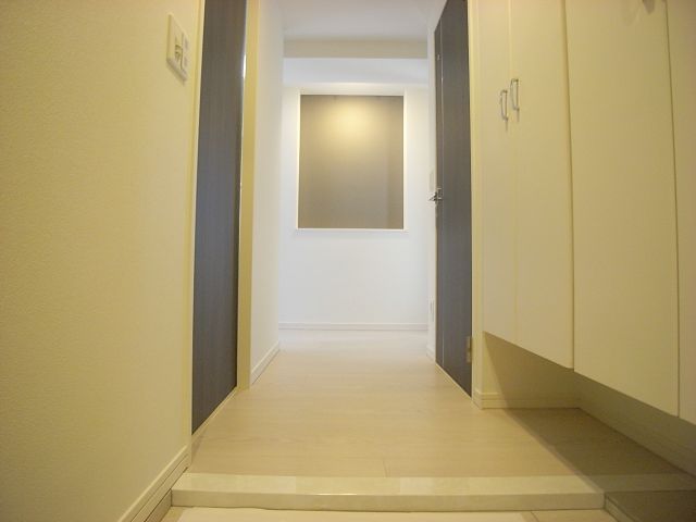 玄関　廊下