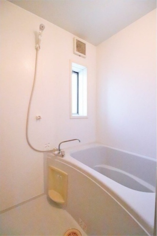 バス・シャワールーム　図面と現状に相違がある場合には現状を優先