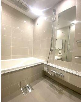 バス・シャワールーム　お風呂です