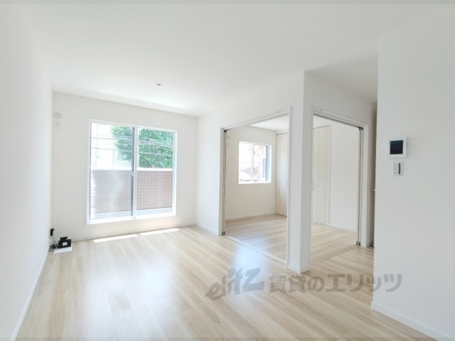 居室・リビング　リビング