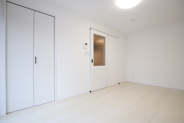 居室・リビング　同施工会社の参考写真です。