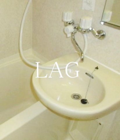 洗面設備　洗面台です。