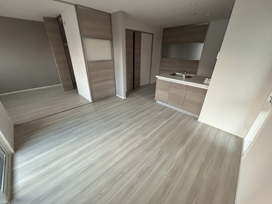 居室・リビング　※別号室のお写真です