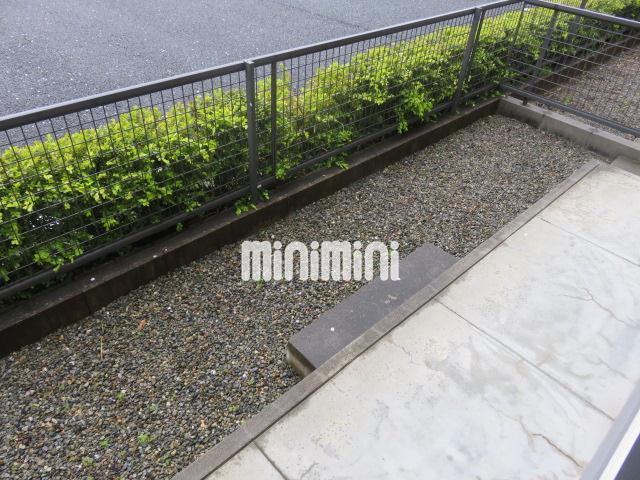 庭　専用庭付きです