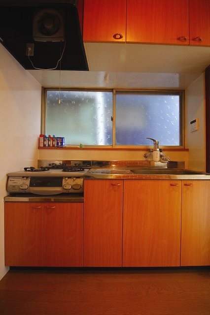 キッチン　窓のあるキッチン