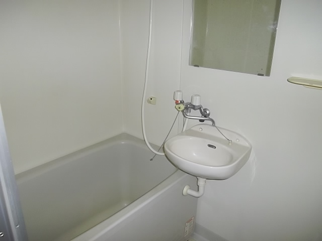 バス・シャワールーム　☆洗面台付バス☆