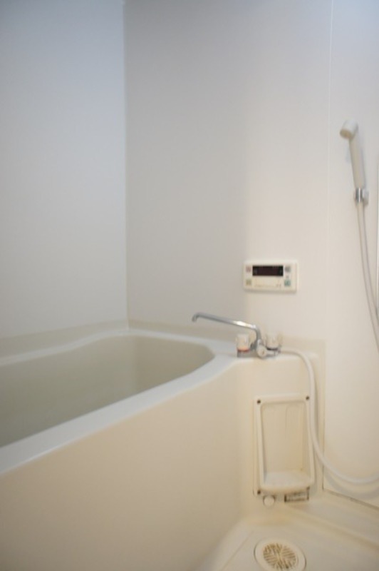 バス・シャワールーム　図面と現状に相違がある場合には現状を優先