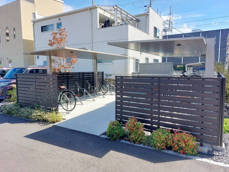 駐車場　駐輪場