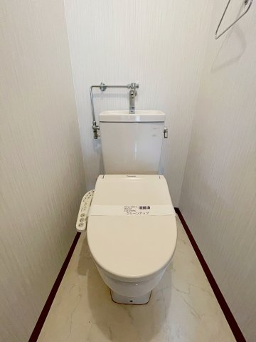 トイレ　ゆったりとした空間のトイレです