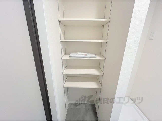 居室・リビング　同仕様参考写真