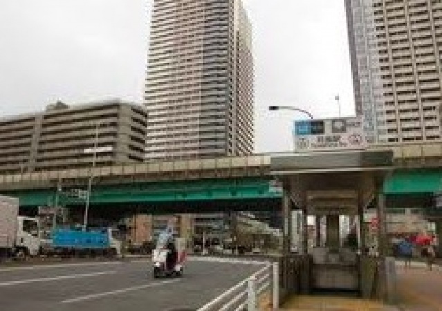 スーパー　マルエツ佃店（スーパー）まで243m