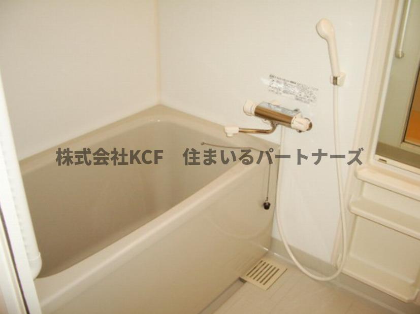 バス・シャワールーム　ゆったり過ごせるお風呂です