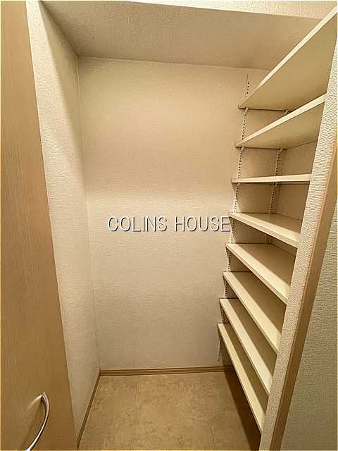 玄関　同タイプ別部屋画像