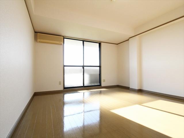 居室・リビング　松山市南吉田町　スカイハイツＷ　リビング