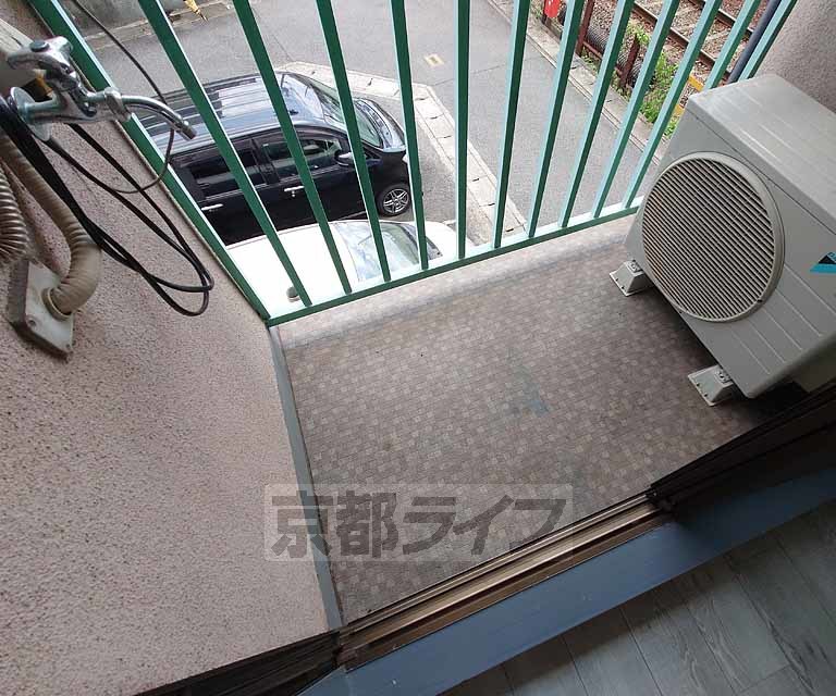 バルコニー　十分なスペース・日当たり・通風を確保したバルコニーです。