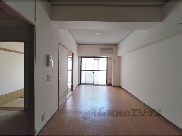 居室・リビング　居室