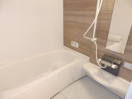 バス・シャワールーム　きれいなお風呂です