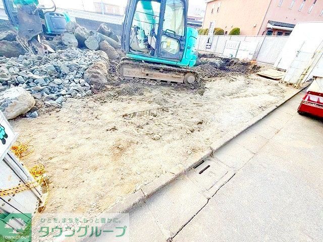 建物外観　駐車場