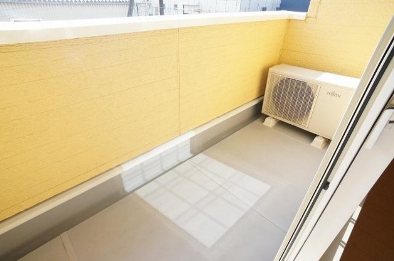 バルコニー　図面と現状に相違がある場合には現状を優先