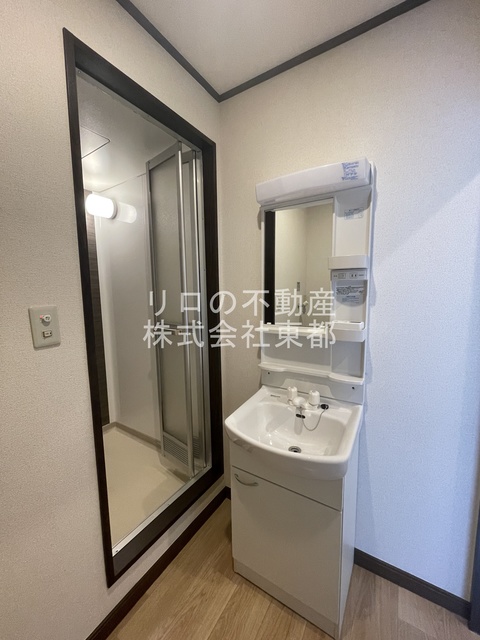 洗面設備　独立洗面台なら落ち着いて身支度ができます☆