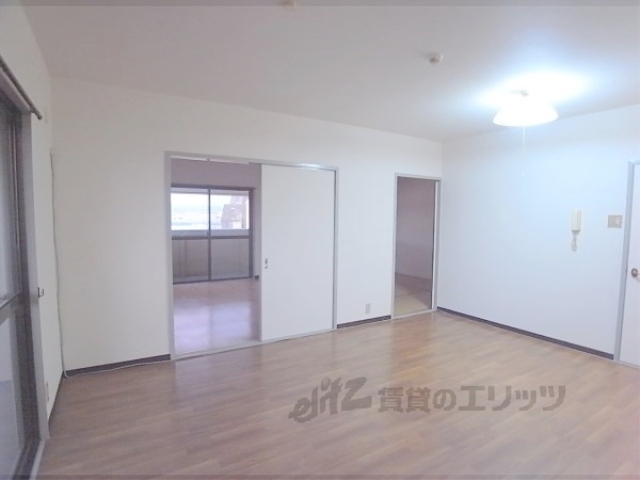 居室・リビング　リビング