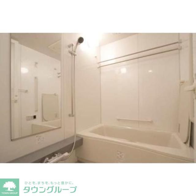 バス・シャワールーム　※写真は同タイプ住戸です。
