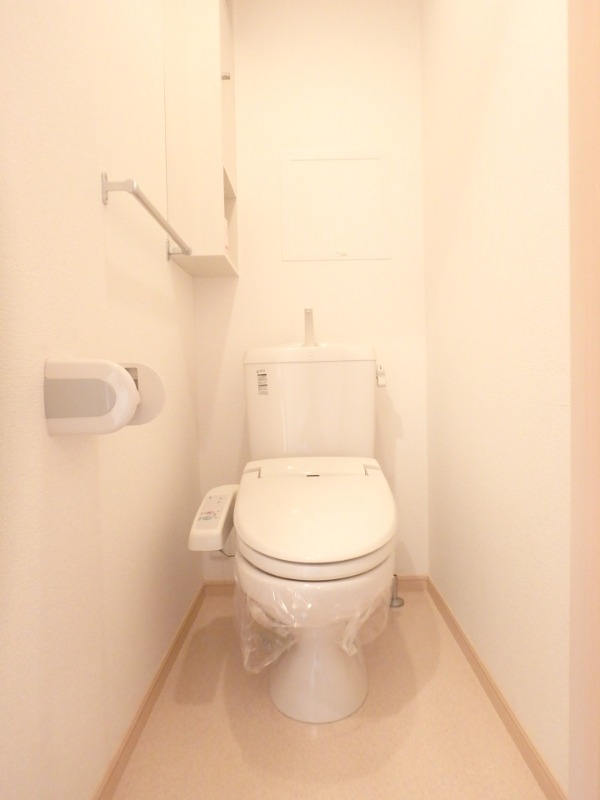 トイレ　図面と現状に相違がある場合には現状を優先