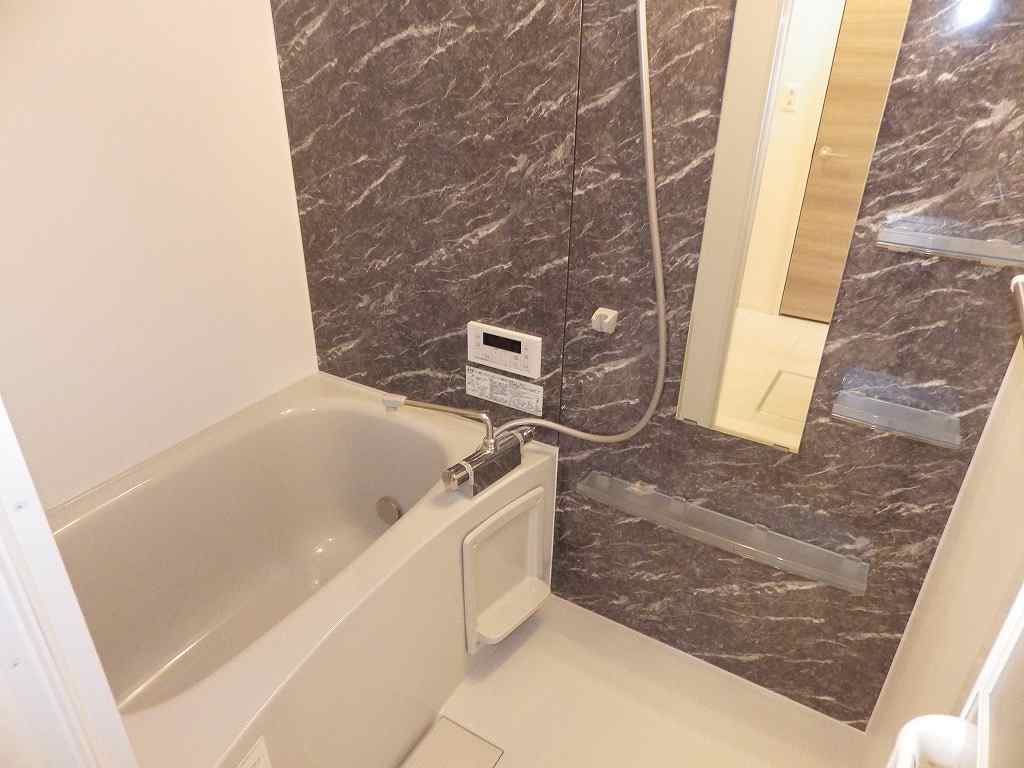 バス・シャワールーム　※同物件別室参考写真