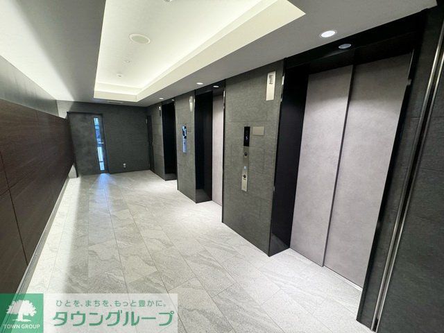 ロビー　エントランス