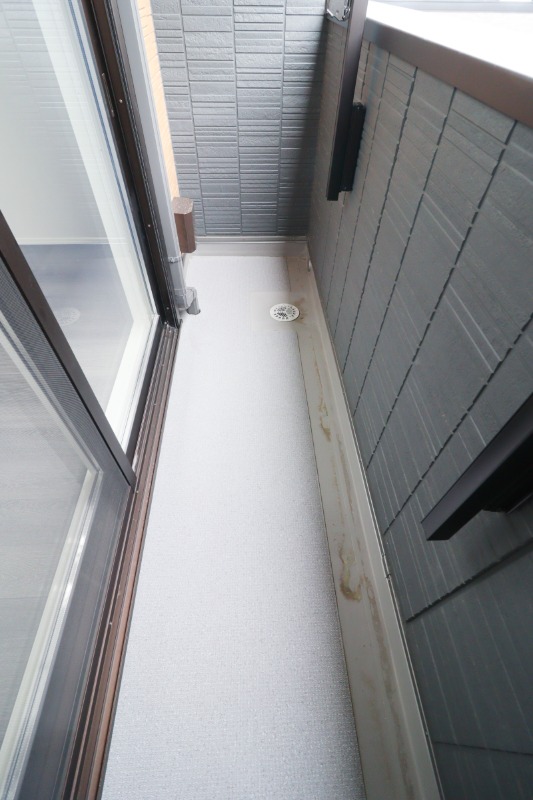 バルコニー　図面と現状に相違がある場合には現状を優先