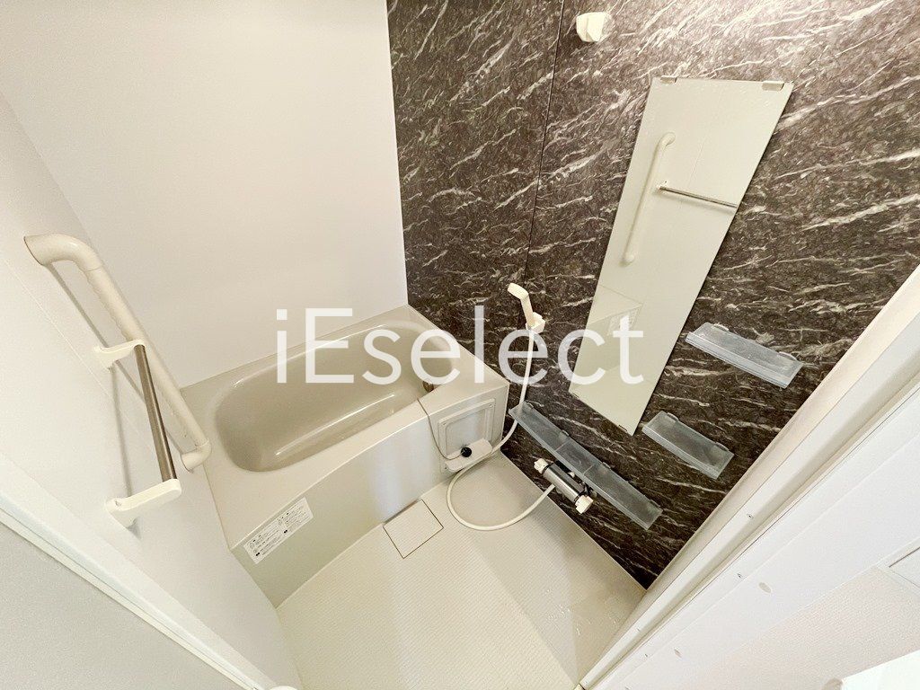 バス・シャワールーム　一日の疲れを癒せるバスルームです！