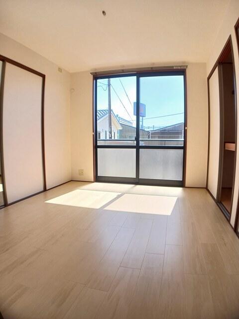 居室・リビング　居室