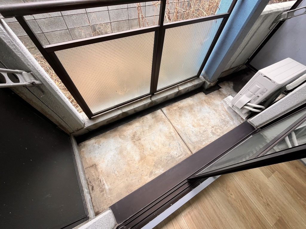 バルコニー　バルコニー