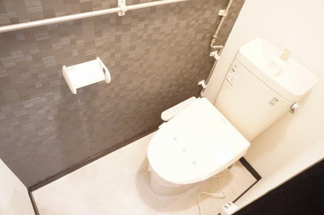 トイレ　トイレ