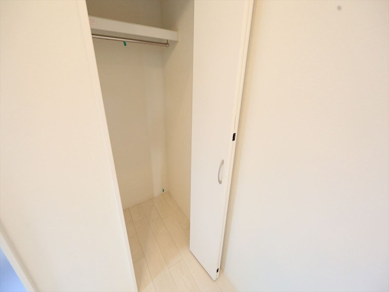 収納　クローゼット付