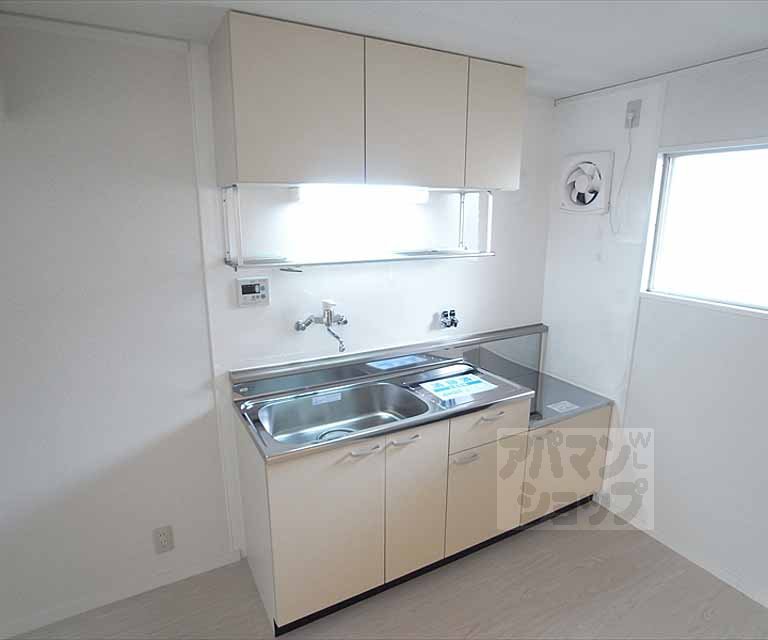 キッチン　２年前に１ＬＤＫ改装したお部屋の参考写真です。