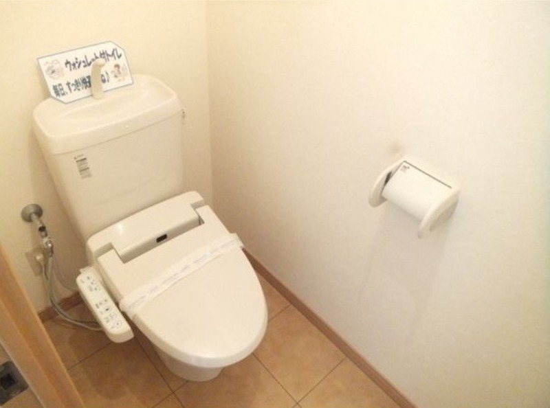 トイレ　図面と現状に相違がある場合には現状を優先