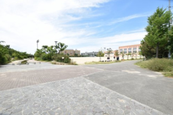 公園　鴨公園（公園）まで122m