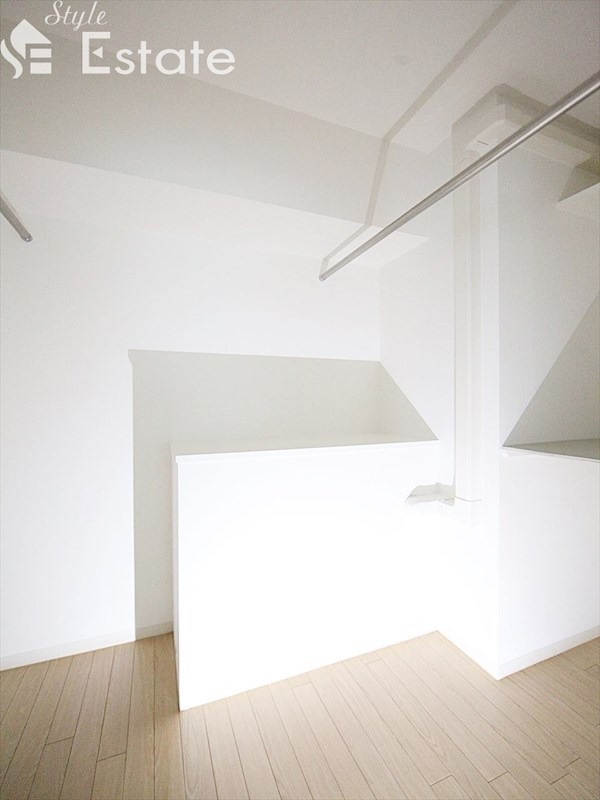 収納　ウォークインクローゼット