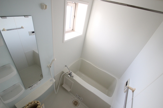 バス・シャワールーム　※別号室の写真です