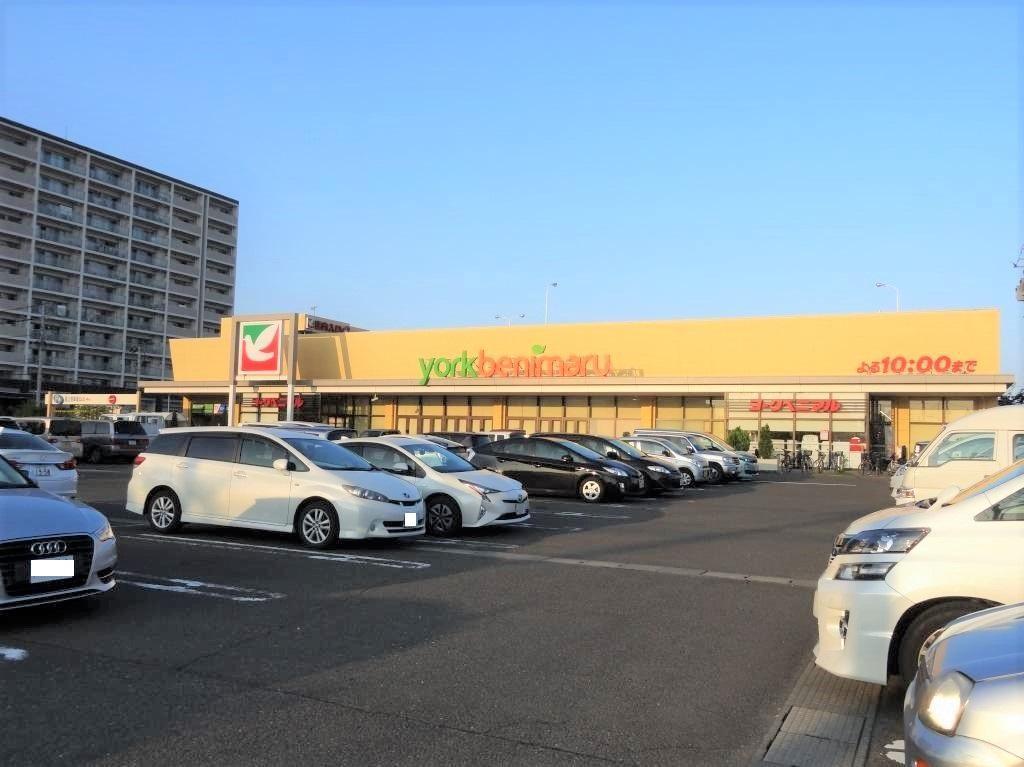 スーパー　ヨークベニマルフォレオ東仙台店（スーパー）まで680m