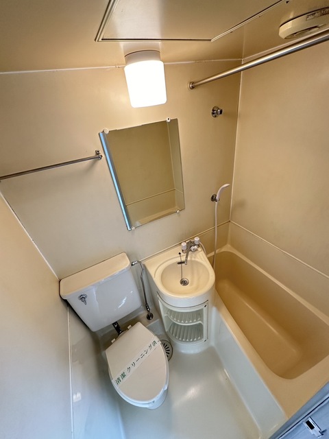 バス・シャワールーム　別部屋参考写真です