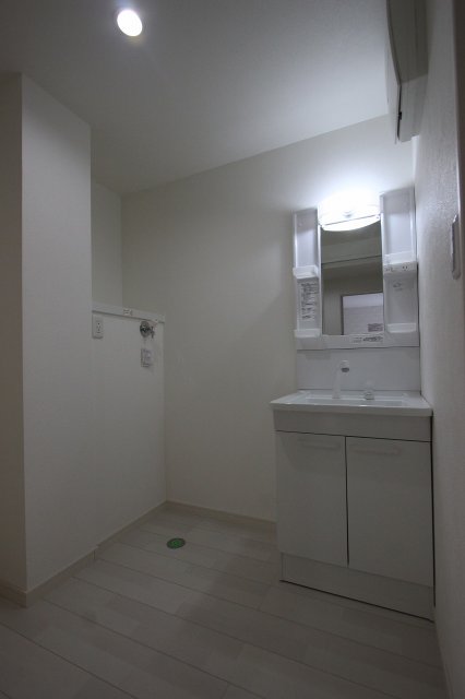 洗面設備　同物件別号室