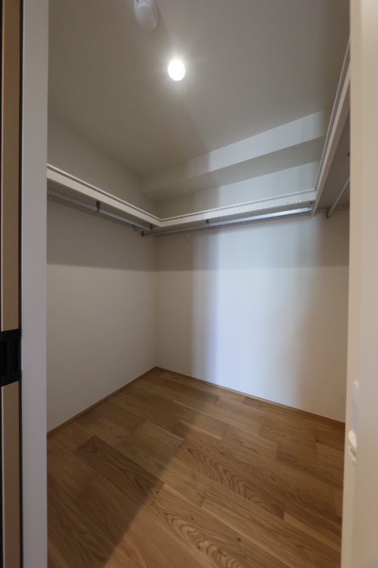 収納　ウォークインクローゼット