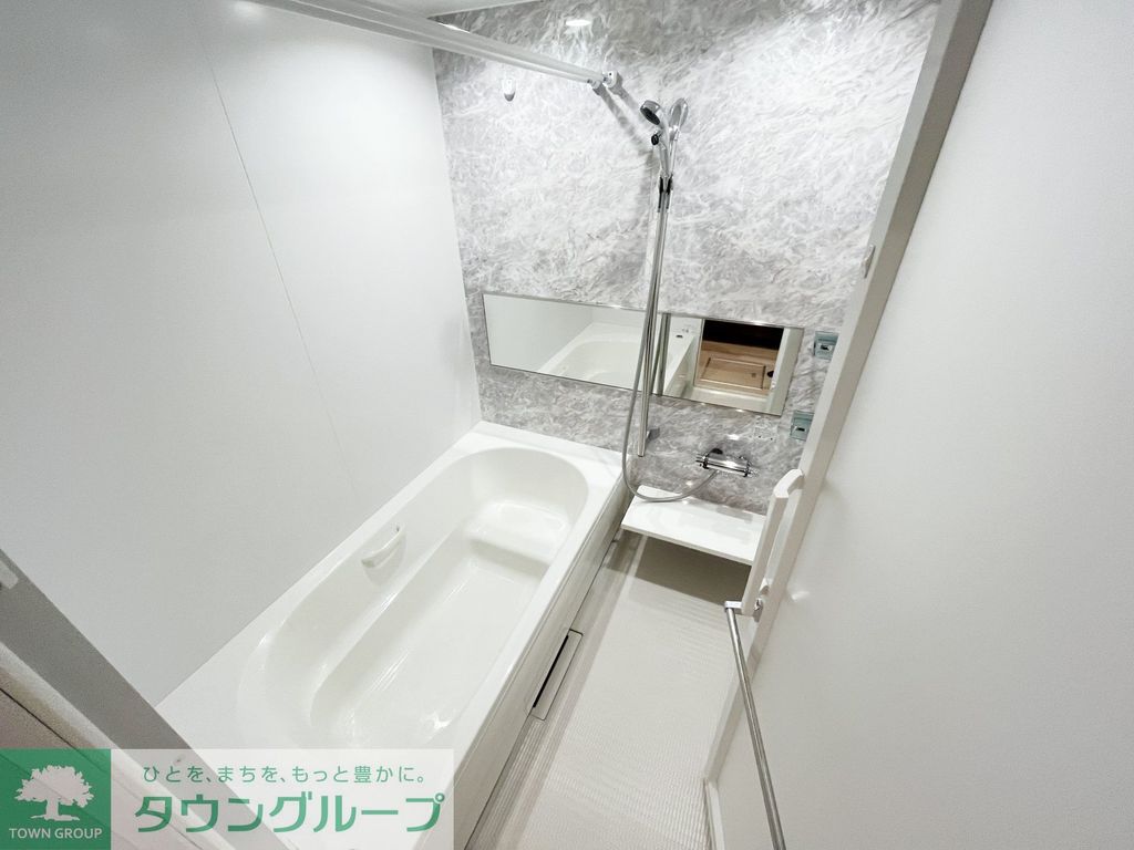 バス・シャワールーム　バス