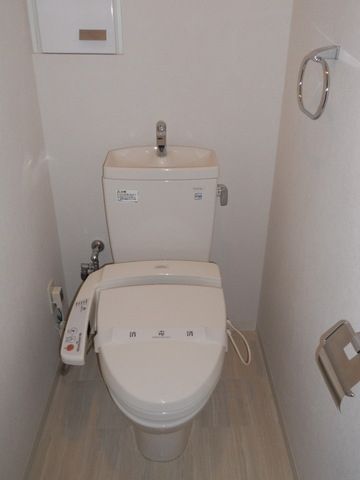 トイレ　★ウォシュレット付★