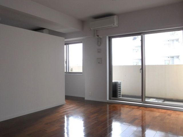 居室・リビング　★明るい室内★