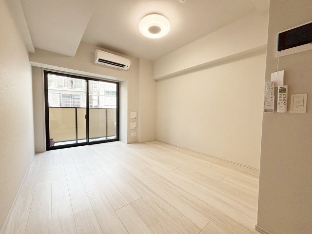 居室・リビング　ゆったりとした居間です