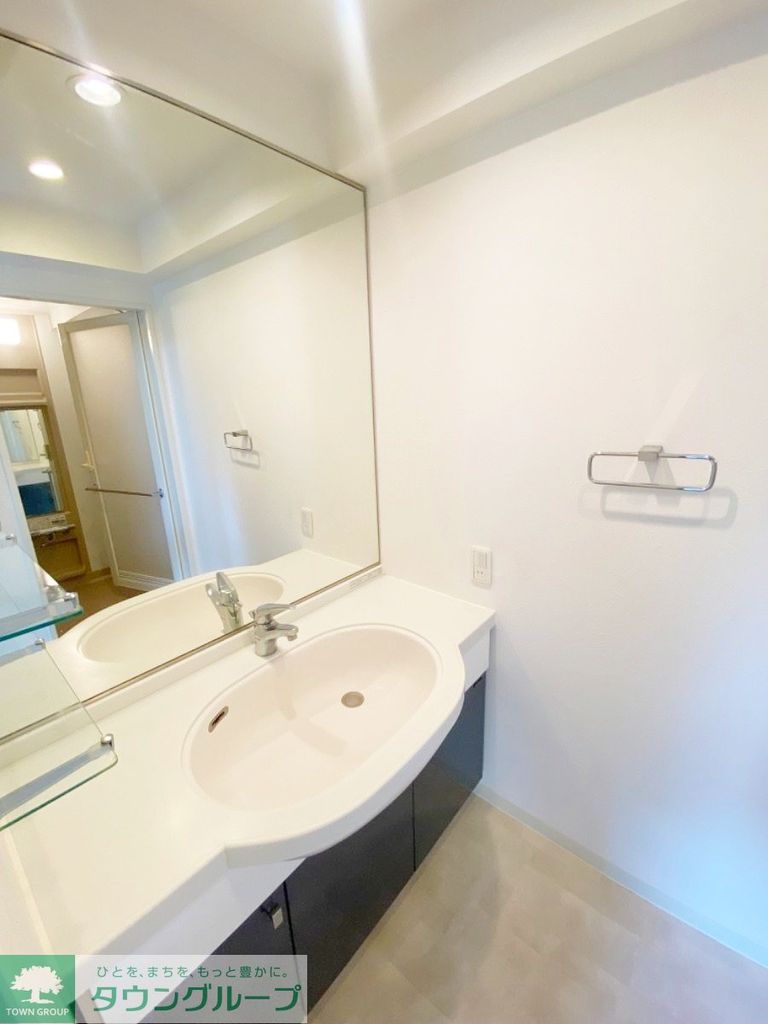 洗面設備　お部屋探しは株式会社　タウンハウジング　までお気軽にお問合…