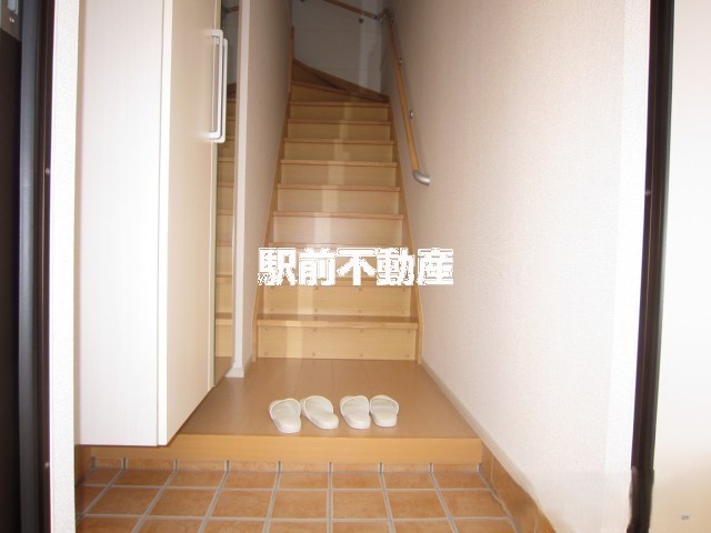 玄関　■室内イメージ■